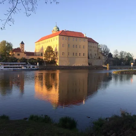 Zahradni V Podebradech Apartment